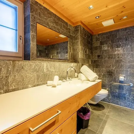 Eclipse, The Hidden Wonder Hornkessel