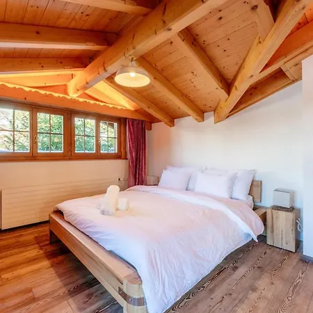 Eclipse, The Hidden Wonder Chalet *