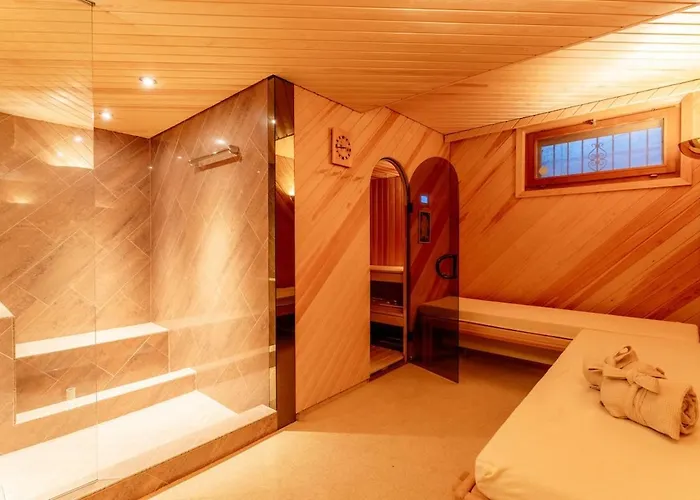 Eclipse, The Hidden Wonder شاليه